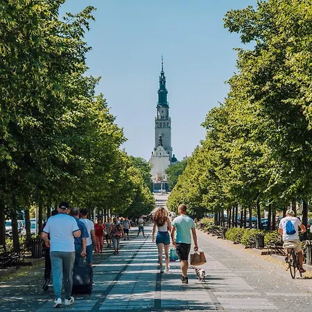 Boho Escape & Parking *